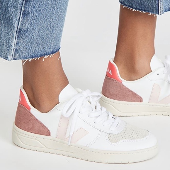 Veja Shoes - Veja V-10 Sneaker Size: 36 (Women’s 5)